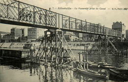 Alfortville * La Passerelle Prise Du Canal - Alfortville
