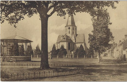 Bassevelde    -   Markt Met Kerk.  -   Kerkstraat En Kiosk - Assenede