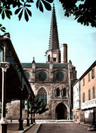 5044 Carte Postale MIREPOIX  Le Clocher De La Cathédrale Saint Maurice ( Boutique Alimentation )  09 Ariège - Mirepoix