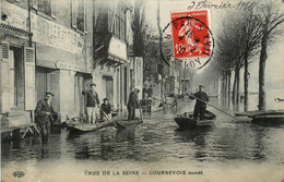 Courbevoie * Une Rue De La Ville Inondée * Crue Février 1910 * Constructeurs SEYLER Et Fils - Courbevoie