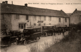 Felletin * Hôtel ROUBY * Sous Les Fougères * Arrêt De L'autobus * Bus Autocar - Felletin