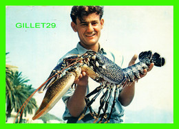 CRUSTACÉS - LOBSTER,  HOMARD - TRAVEL IN 1960 - - Pescados Y Crustáceos