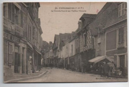 Chateaugiron - La Grande Rue Et Ses Vieilles Maisons - Châteaugiron