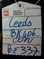 ETIQUETTE BAGAGE : BEA _ BRITISH AIRWAYS _ LEEDS - Etichette Da Viaggio E Targhette