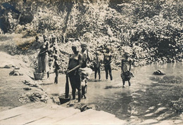 Real Photo Gambia  Nude  Women And Children Near A River . Washing Day - Gambia