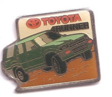 VP41 Pin's TOYOTA 4x4 RUNNER Verte Achat Immédiat - Toyota