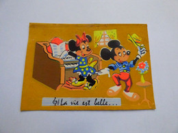 LA VIE EST BELLE - MICKEY ET MINNIE CARTE VELOURS 40e Anniversaire De Mickey - Other & Unclassified