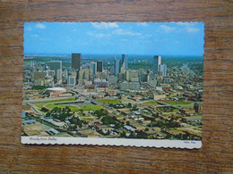 états-unis , Texas , Dallas , Skyline View Of The Metropolitan Center Of South-western Business - Dallas