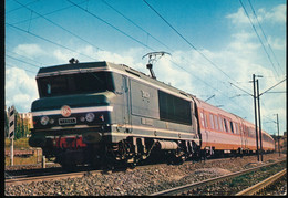 Le T.E.E. " Stanislas " Remorque Par La BB 15 001 ( Carte Double ) - Eisenbahnen