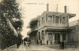 Courbevoie * Rue Et La Gare * Ligne Chemin De Fer Hauts De Seine - Courbevoie