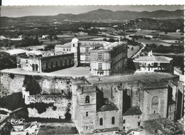Delcampe - GRIGNAN     ( DROME )     VUE AERIENNE SUR LE CHATEAU ET SA SPLENDIDE TERRASSE , LA CHAPELLE - Grignan