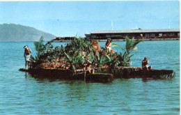 TAHITI   CONCOURS DE PIROGUES FLEIRIES AUX FETES DU 14 JUILLET - French Polynesia