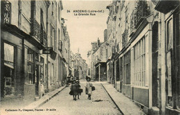 Ancenis * La Grande Rue * Coiffeur * Enfants - Ancenis