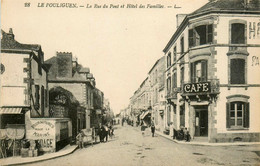 Le Pouliguen * La Rue Du Pont * Café Hôtel Des Familles - Le Pouliguen