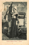 Vouillé La Bataille * Jeune Femme Du Pays En Costume Et Coiffe * Coiffes De La Vienne - Vouille