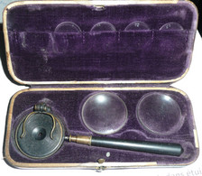 OPHTHALMOSKOP -  LIEBREICH-YEUX MIROIR DANS ETUI   -  COMPLET  -   1870  -  ( Cabinet De Curiosités ) - Medical & Dental Equipment