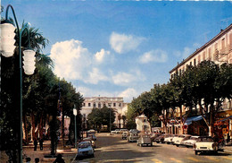 Draguignan * L'avenue Georges Clémenceau Et La Préfecture - Draguignan