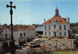 32-RISCLE-L'HÔTEL DE VILLE - Riscle