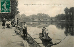 Bray Sur Seine * Vue De Seine * Les Huches Pendant Les Vacances * Pêche à La Ligne - Bray Sur Seine