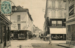 Melun * 1905 * La Rue De L'hôtel De Ville * Commerces Magasins - Melun