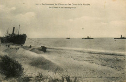 St Jean De Monts * Renflouement Du Bateau POHREA Sur Les Côtes De La Vendée , Ses Remorqueurs * échoué échouage - Saint Jean De Monts