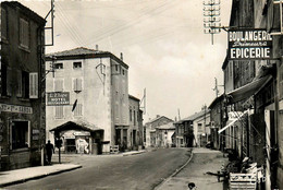 St Georges D'aurac * Le Carrefour Et La Route Nationale * Boulangerie épicerie * Hôtel Restaurant " L'étape " - Sonstige & Ohne Zuordnung