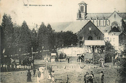 Montaigu * Un Jour De Fête Locale * Jeux Foire Divertissement * Folklore - Montaigu