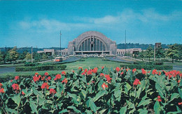 2148 - USA - Ohio , Approach To Cincinnati Union Terminal , Blumen - Nicht Gelaufen - Cincinnati