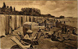 T2/T3 1912 Crikvenica, Cirkvenica; Tengeri és Homokfürdő A Hotel Miramare Szálloda Előtt / Seebad Und Sand Plage Vor Dem - Non Classificati