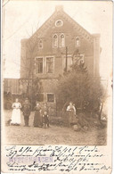 WREDENHAGEN Mecklenburg Original Private Fotokarte Familie Below Mit Dackel Vorm Gutshaus 18.12.1912 Gelaufen - Roebel