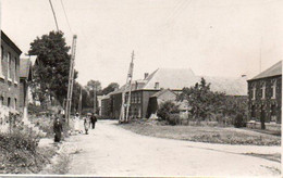 Grune Centre Du Village Carte Photo Animée N'a Pas Circulé - Nassogne