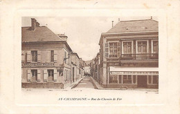 Ay En Champagne          51         Rue Du Chemin De Fer . Commerces     (voir Scan) - Ay En Champagne