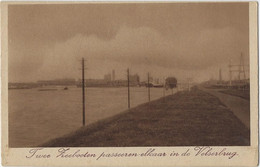 Velserbrug   -   Twee Zeeboten Passeeren-elkaar In De ...   1994 - Beverwijk