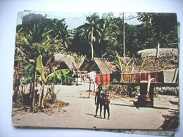 Suriname Kinderen In Een Boslanddorp - Surinam