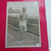 PHOTO CHAMPIONNATES D EUROPE D ATHLETISME AU STADE DE COLOMBES SALMINEN - Sport