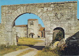 Ferme Du Pont De La Pierre Richelieu Y A Séjourné Pendant Le Siège De La Rochelle - Angoulins