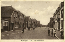 Nederland, KATWIJK Aan ZEE, Ten Brittenstraat Met Kinderen (1933) Ansichtkaart - Katwijk (aan Zee)