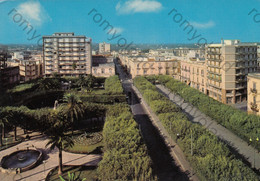 CARTOLINA  TRANI ,PUGLIA,  PIAZZA VITTORIO EMANUELE COLOR ,VIAGGIATA 1966 - Trani