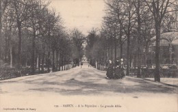 Cp , 54 , NANCY , A La Pépinière , La Grande Allée - Nancy