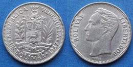 VENEZUELA - 1 Bolivar 1967 Y# 42 Reform Coinage (1896-1999) - Edelweiss Coins - Venezuela