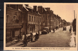 CPA 50 - EQUEURDREVILLE   ( Ref 50 - 609 )   Rue De La Paix Magasin Letouzé - Tirage Sépia - Equeurdreville