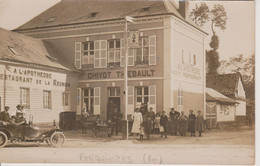 80 - FEUQUIERES EN VIMEU - A L'APOTHEOSE - CAFE RESTAURANT DE LA REUNION - CARTE PHOTO - CHIVOT - Feuquieres En Vimeu