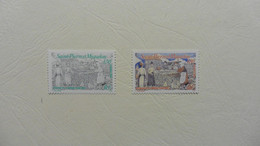 Amérique > St.Pierre Et Miquelon > Série 2 Timbres Neufs N°  595-596 Séchage De La Morue - Collections, Lots & Series