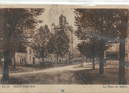 12 - 2020  - SOMME - 80 - SAINT RIQUIER - Place Du Beffroi - Naours