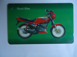 SINGAPORE  USED  CARDS   OLD MOTORBIKES - Motorfietsen