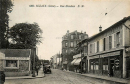 Sceaux * Le Rue Houdan * Hôtel Restaurant De La Gare * Automobile Voiture Ancienne - Sceaux