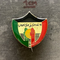 Badge Pin ZN009691 - Volleyball Kuwait KVBA Federation Association Union - Volleyball