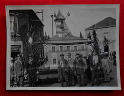 Photo - Houdeng-Aimeries - 30 Août 1930 / Char Allégorique De L'industrie Houillère/ Mineurs - Métiers