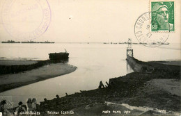 Courseulles Sur Mer * Carte Photo * Bateaux échoués - Courseulles-sur-Mer