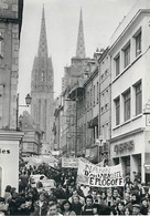 MANIFESTATION CONTRE LE PROJET DE CENTRALE NUCLEAIRE A PLOGOFF En 1980 - 2 Cartes Postales - Plogoff